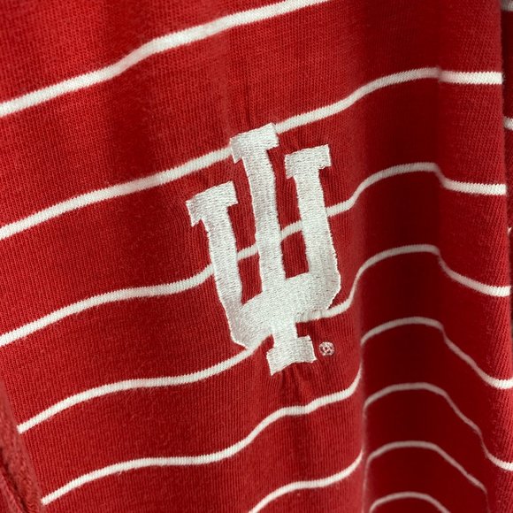 iU hoodie - Size L. - Picture 5 of 8